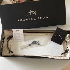 NWT Michael Aram Dogwood Small Cheese Board w/ knife